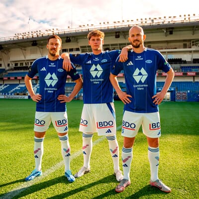 Redigert hjemmedrakt 24 .jpg